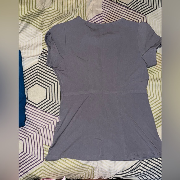 Gray scrub top - Picture 3 of 9